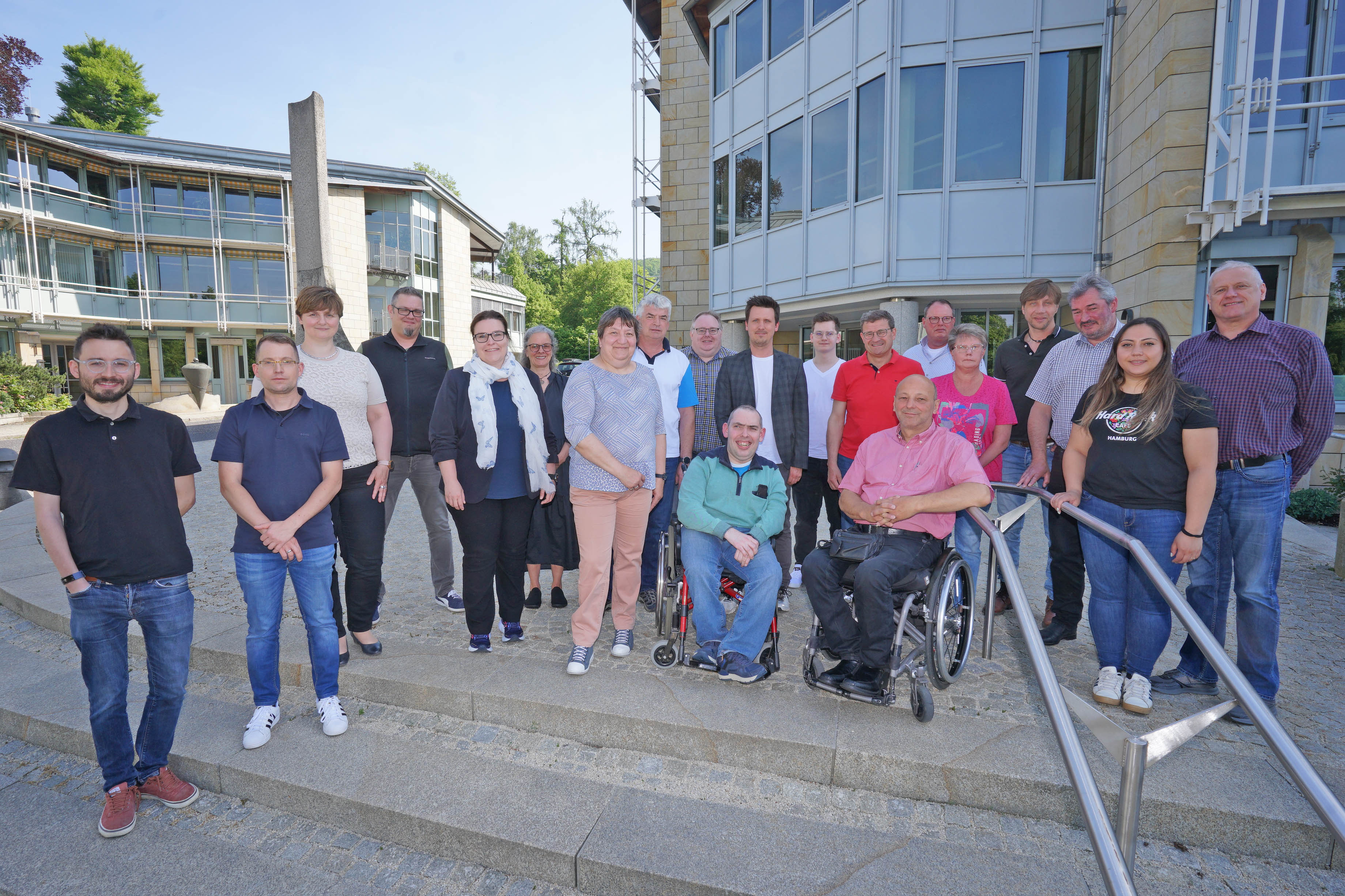Das Foto zeigt die Mitglieder der Schwerbehindertenvertretungen von Amberger Behörden und öffentlichen Betrieben