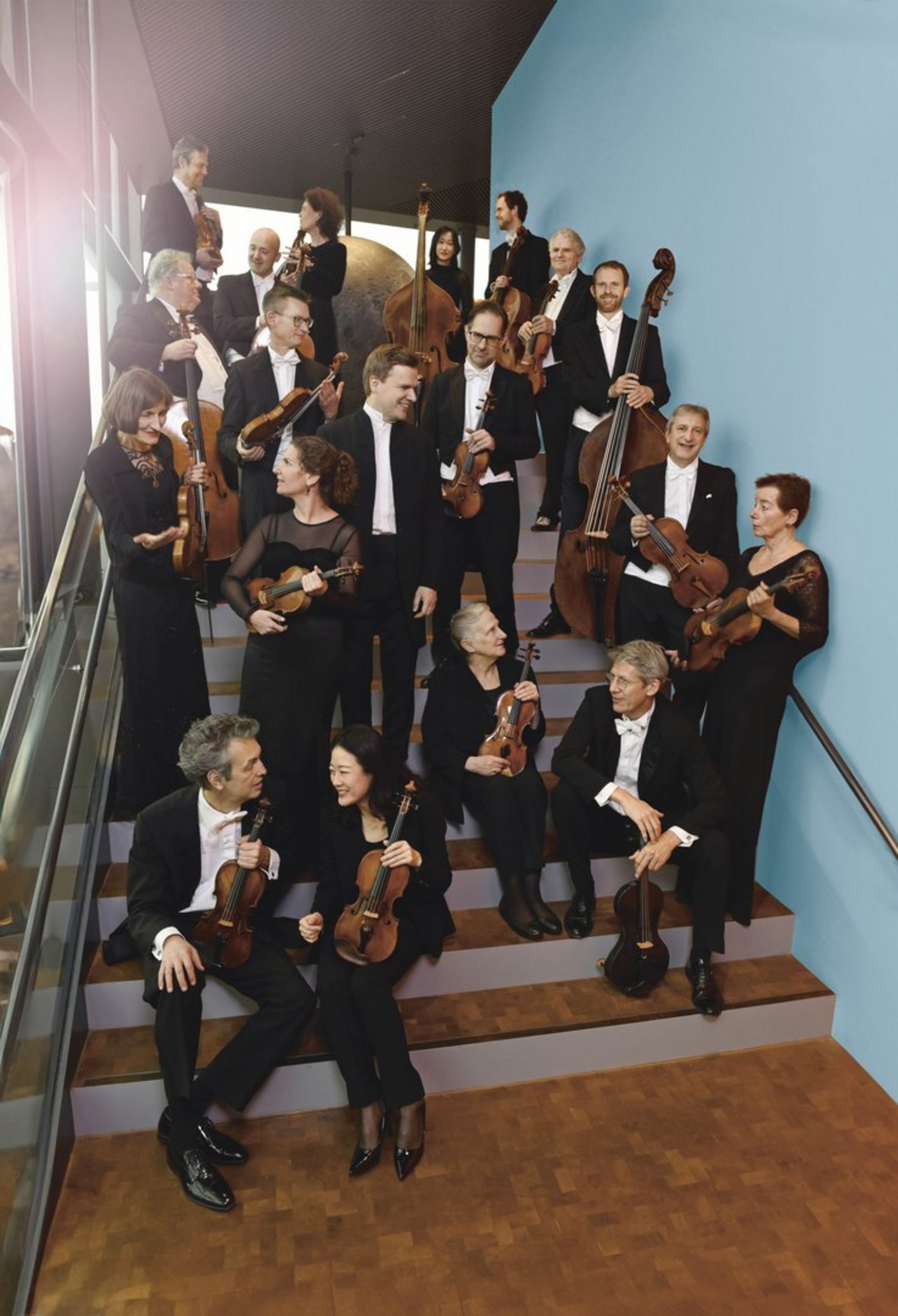 Das Foto zeigt die Musiker des Württembergischen Kammerorchester Heilbronn.