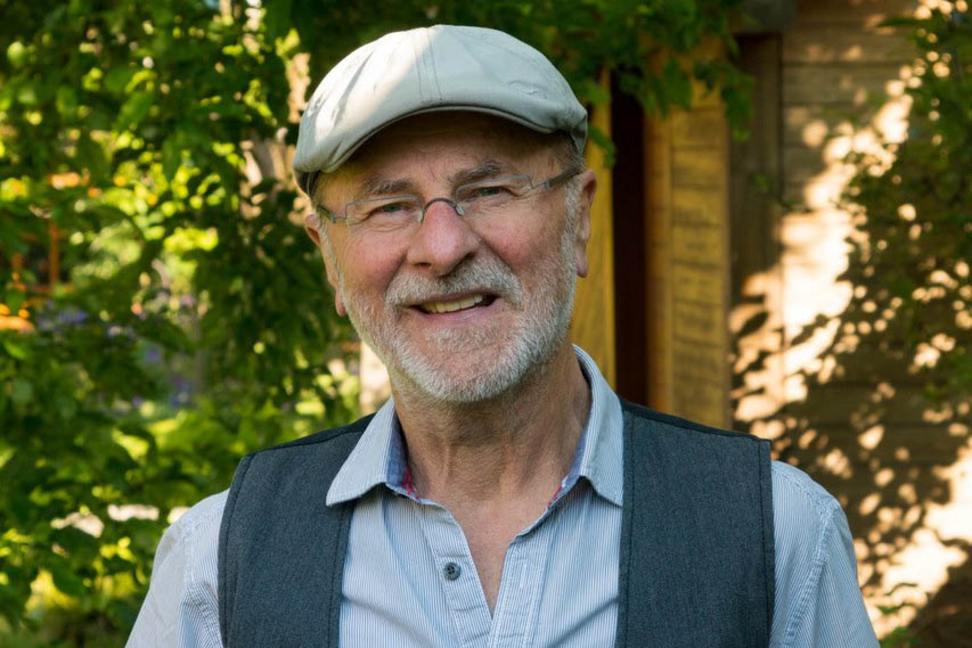 Das Foto zeigt den Autor Friedrich Brandl.